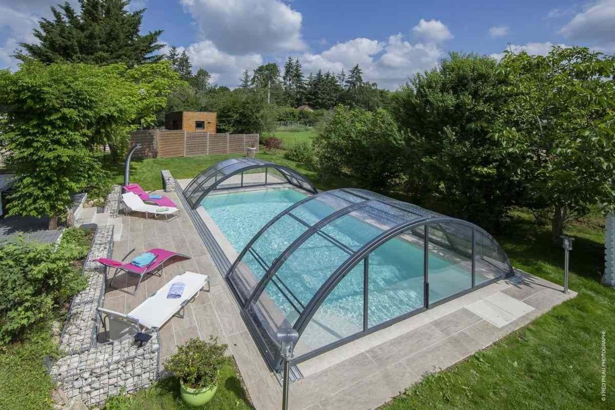 Au Coeur Du Bien Etre, Chambre D'Hotes Avec Piscine Chauffee Et Couverte, Spa, Sauna, Massages Monteaux Exteriér fotografie